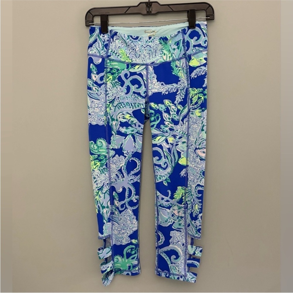 Lilly Pulitzer Luxletic Weekender Cropped Leggings Blue Current Sea Sirens Small - Picture 2 of 14